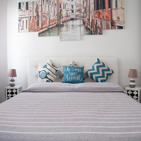 Ca Rialto Apartment Venesia Bagian luar foto